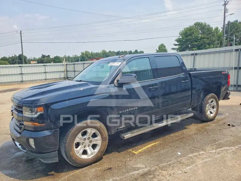 2017 Chevrolet Silverado фото