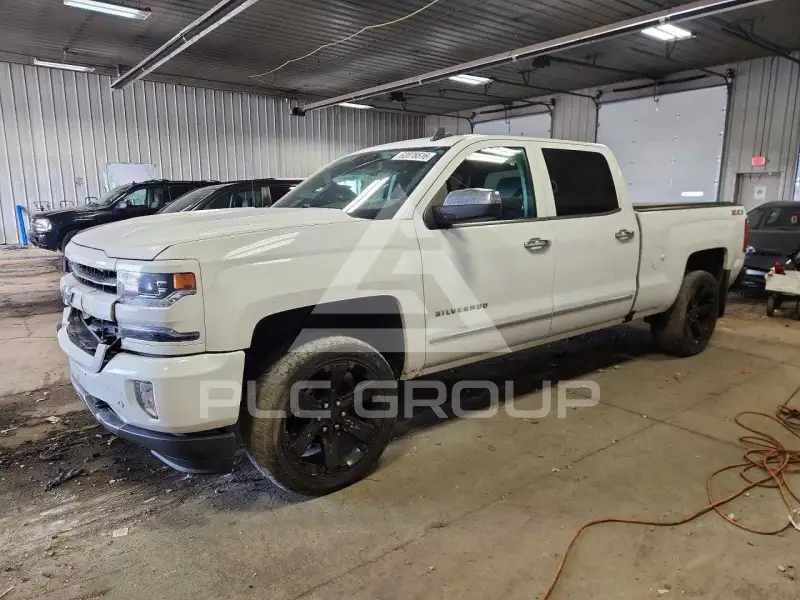 2017 Chevrolet Silverado фото