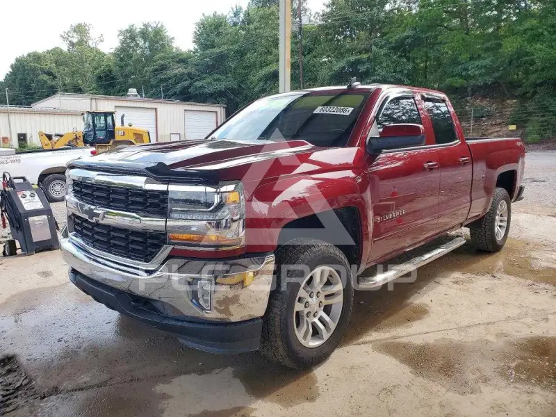 2017 Chevrolet Silverado photo