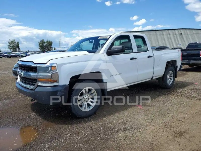 2017 Chevrolet Silverado photo