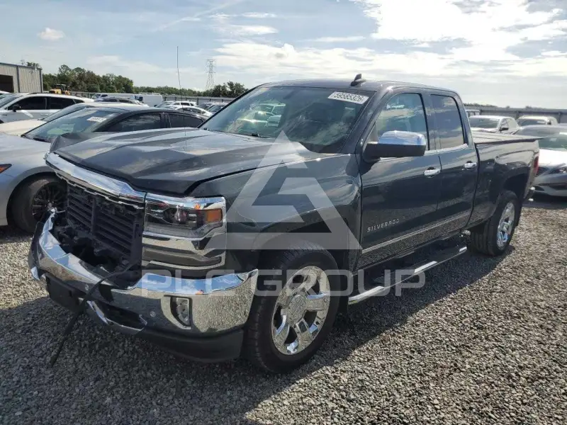 2017 Chevrolet Silverado photo