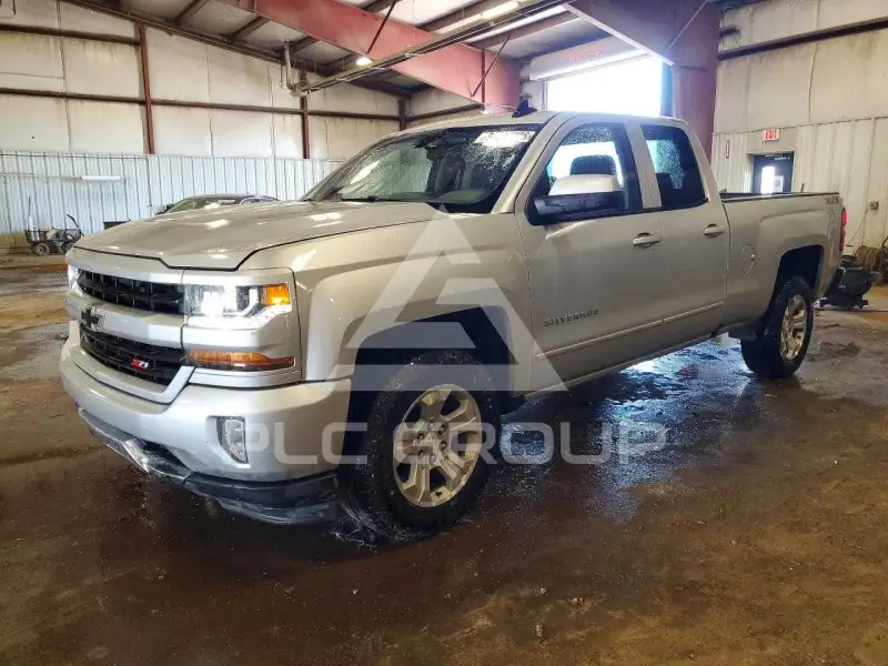 2017 Chevrolet Silverado фото