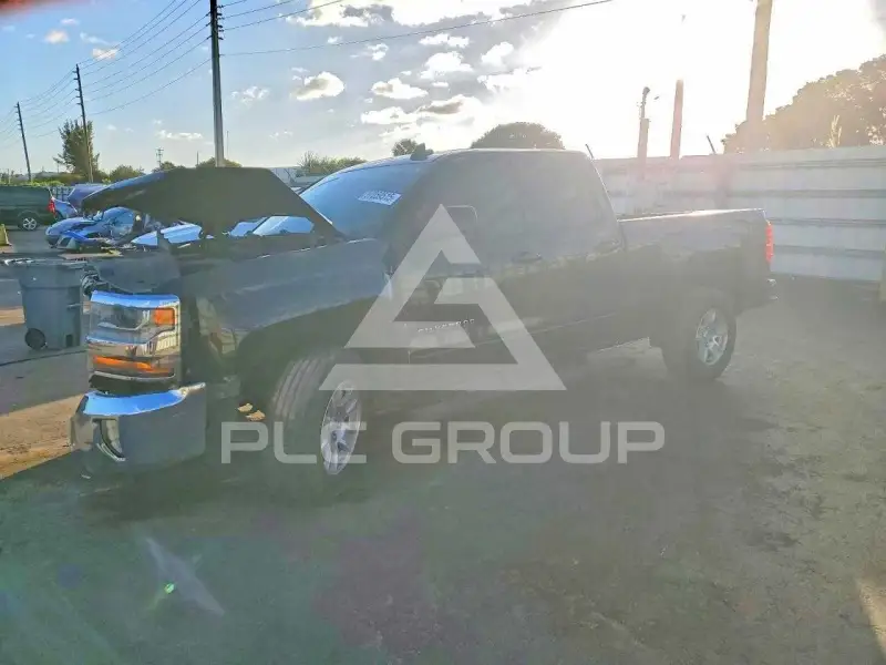 2017 Chevrolet Silverado фото