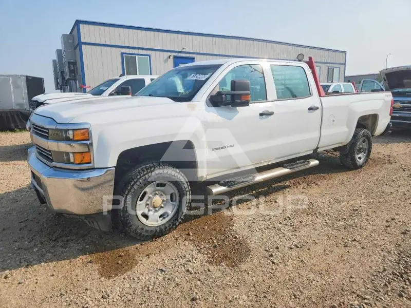 2017 Chevrolet Silverado фото