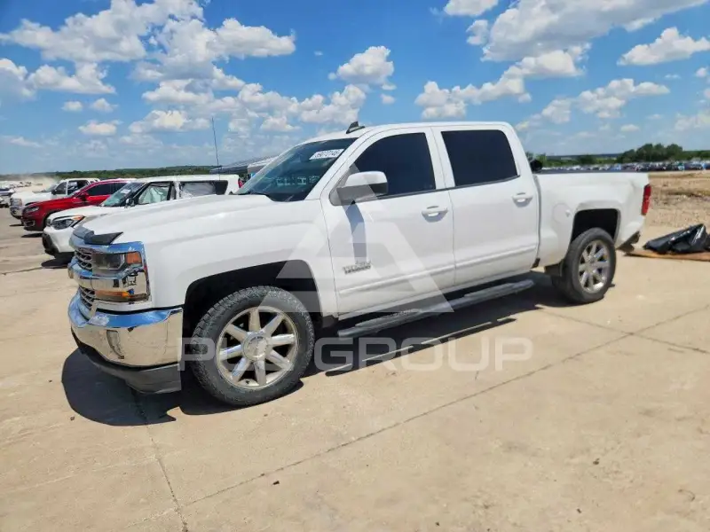 2017 Chevrolet Silverado фото