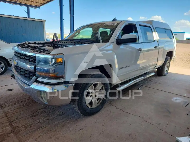 2017 Chevrolet Silverado photo