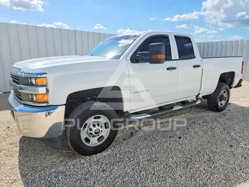 2017 Chevrolet Silverado фото
