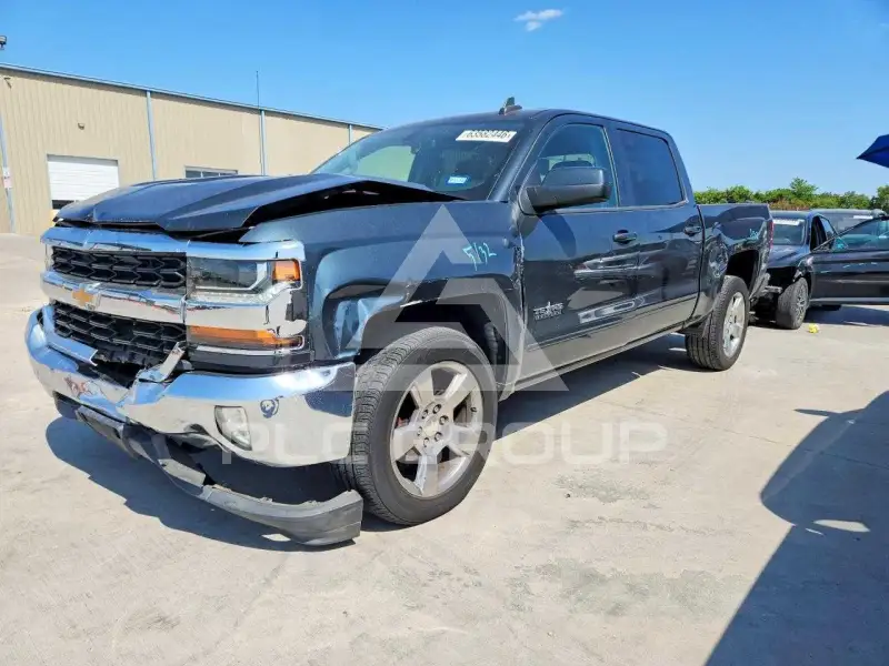 2017 Chevrolet Silverado photo
