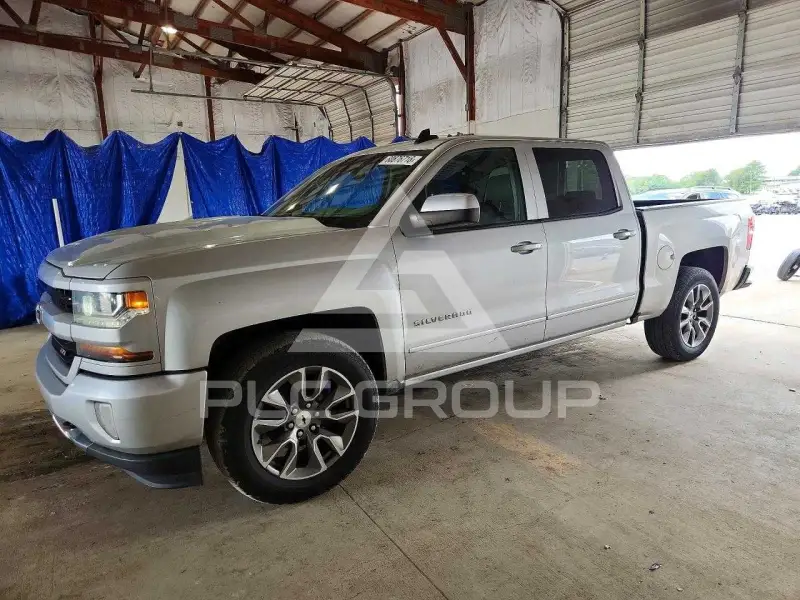 2017 Chevrolet Silverado фото