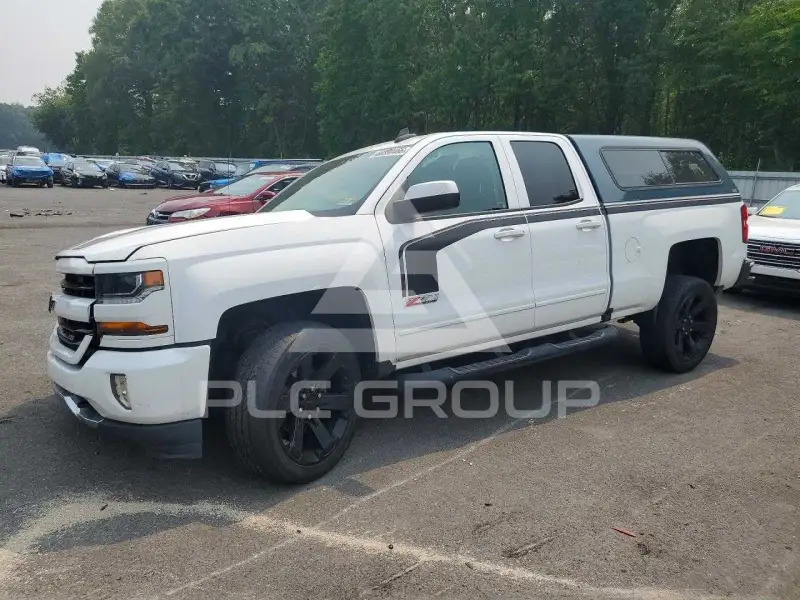 2017 Chevrolet Silverado фото