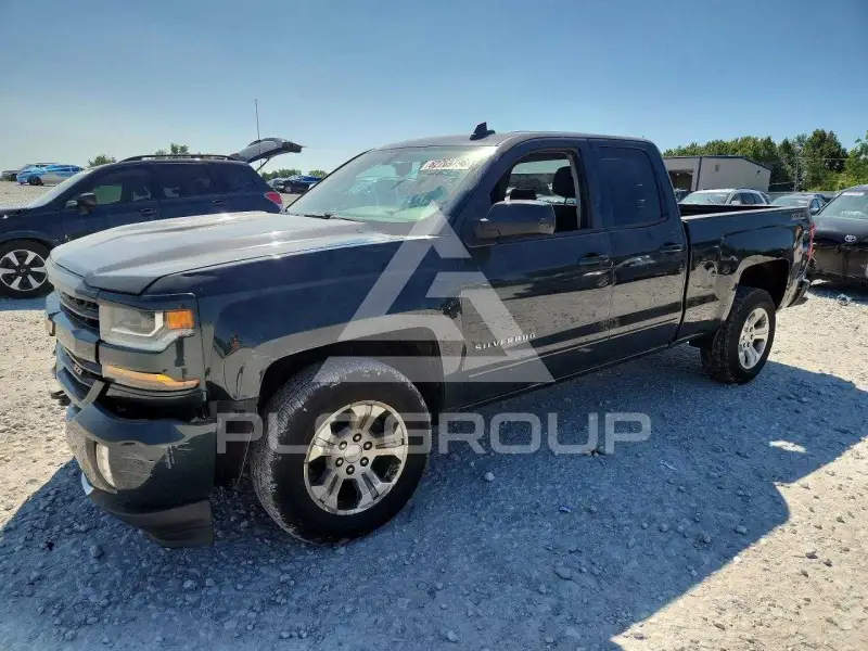 2017 Chevrolet Silverado фото