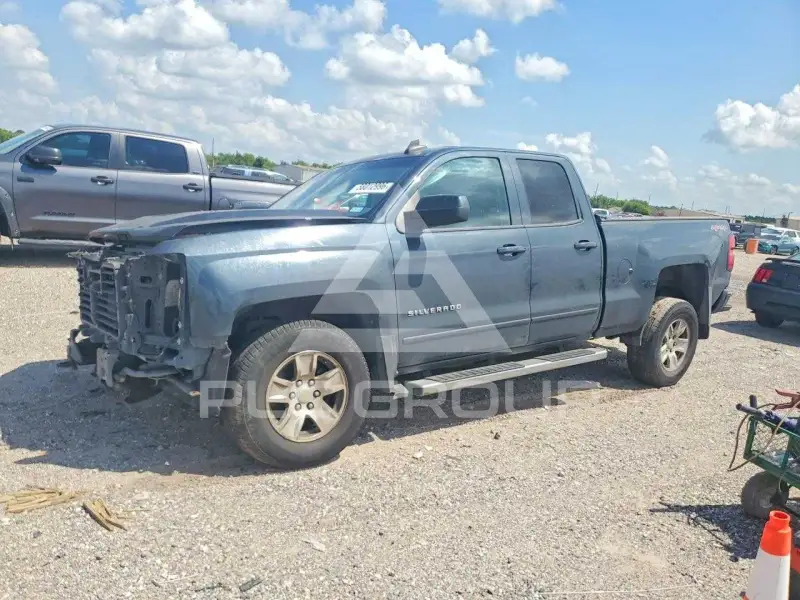 2017 Chevrolet Silverado photo