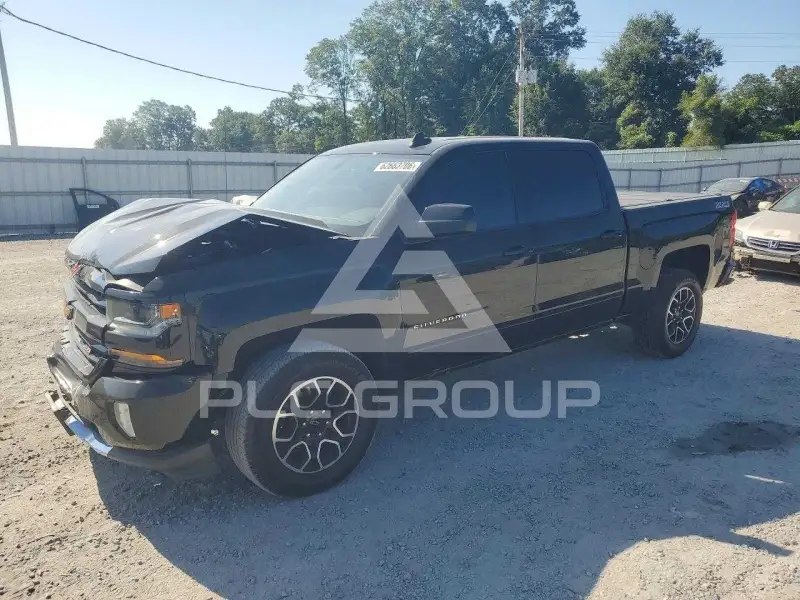 2017 Chevrolet Silverado photo