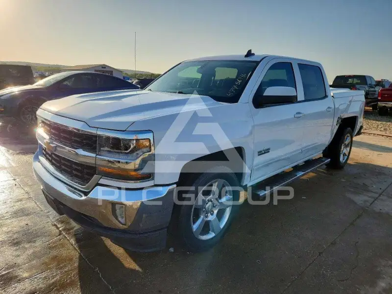 2017 Chevrolet Silverado фото