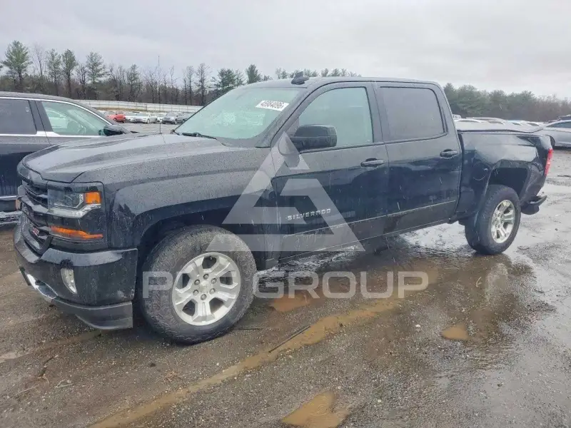 2017 Chevrolet Silverado фото