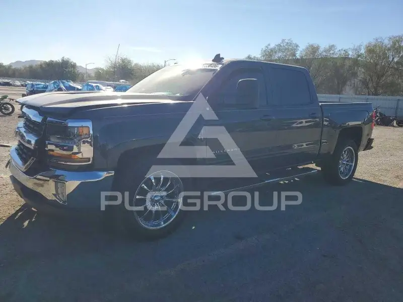 2017 Chevrolet Silverado фото