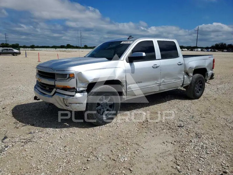 2017 Chevrolet Silverado фото