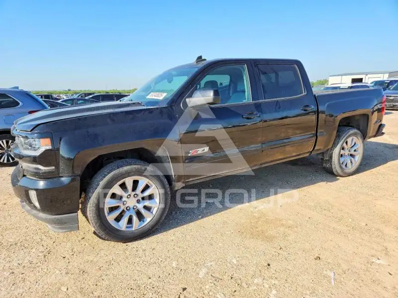 2017 Chevrolet Silverado фото