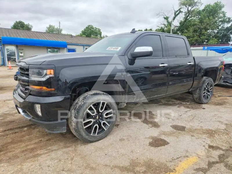 2017 Chevrolet Silverado фото