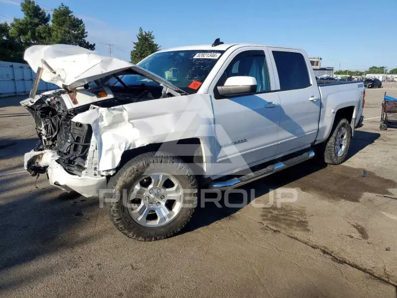 2017 Chevrolet Silverado фото