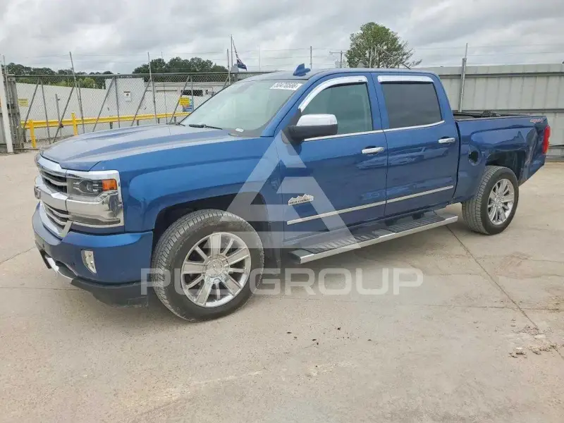 2017 Chevrolet Silverado photo