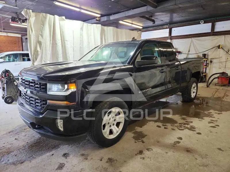 2017 Chevrolet Silverado фото