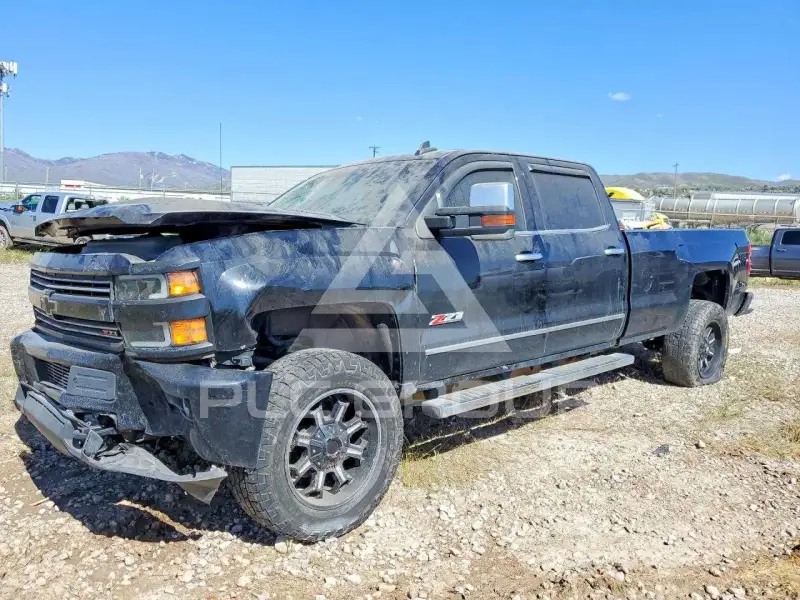 2017 Chevrolet Silverado фото