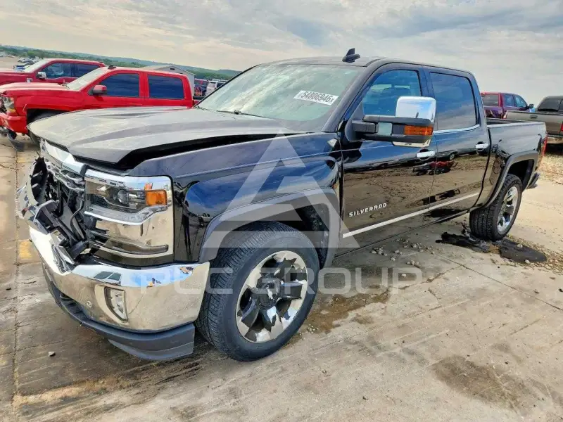 2017 Chevrolet Silverado photo