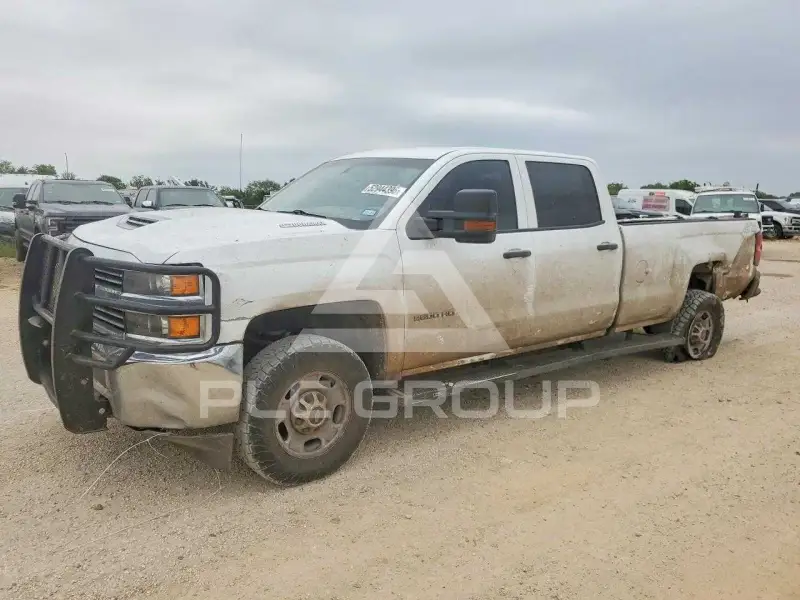 2017 Chevrolet Silverado фото