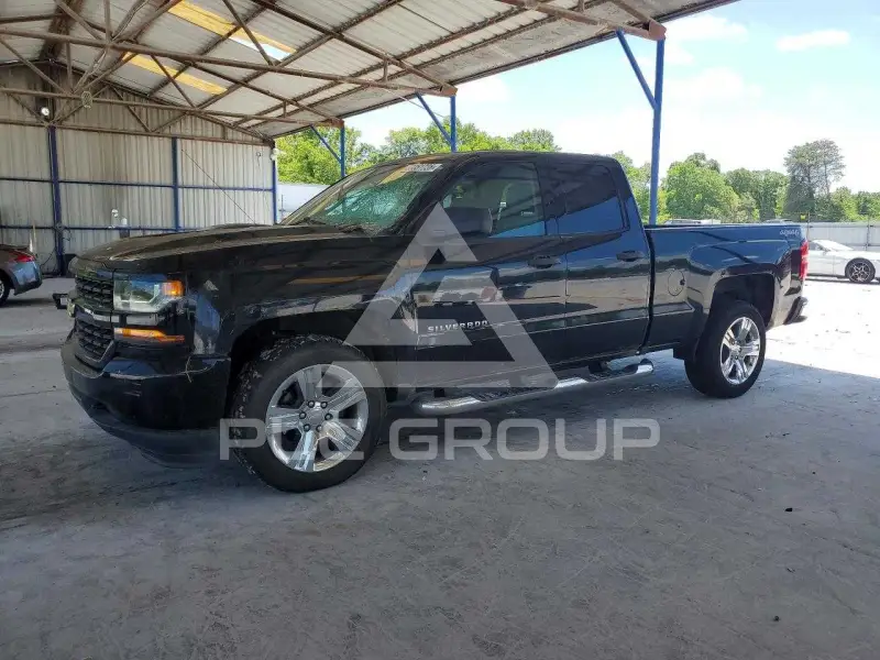 2017 Chevrolet Silverado фото