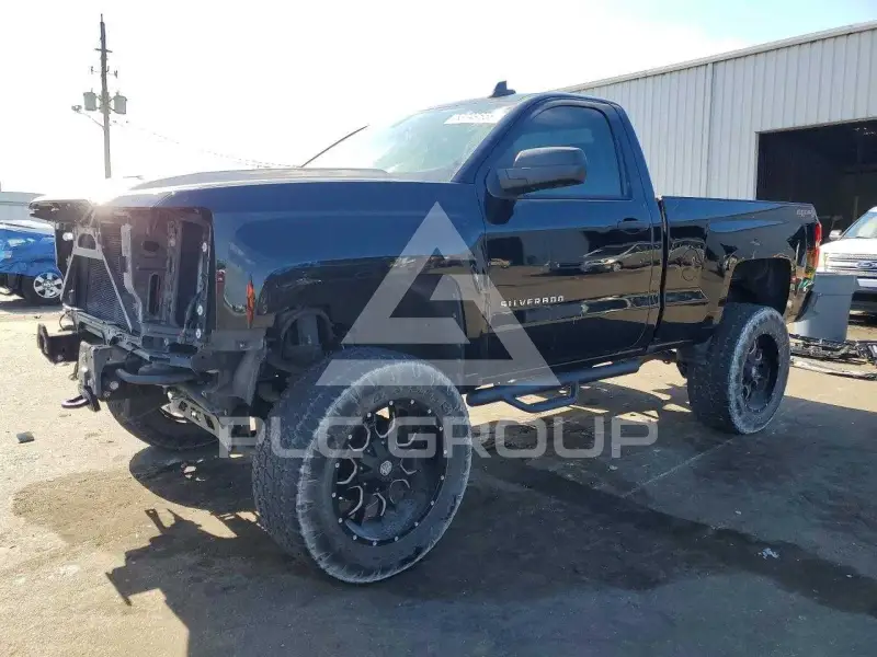 2017 Chevrolet Silverado фото