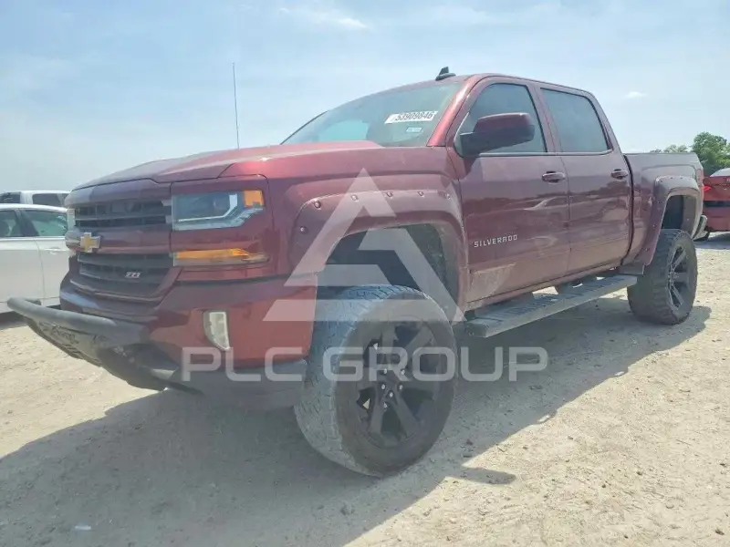 2017 Chevrolet Silverado photo