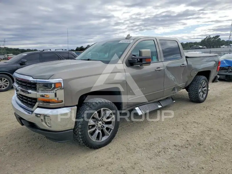 2017 Chevrolet Silverado фото