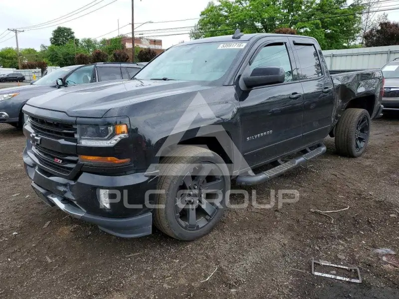 2017 Chevrolet Silverado фото