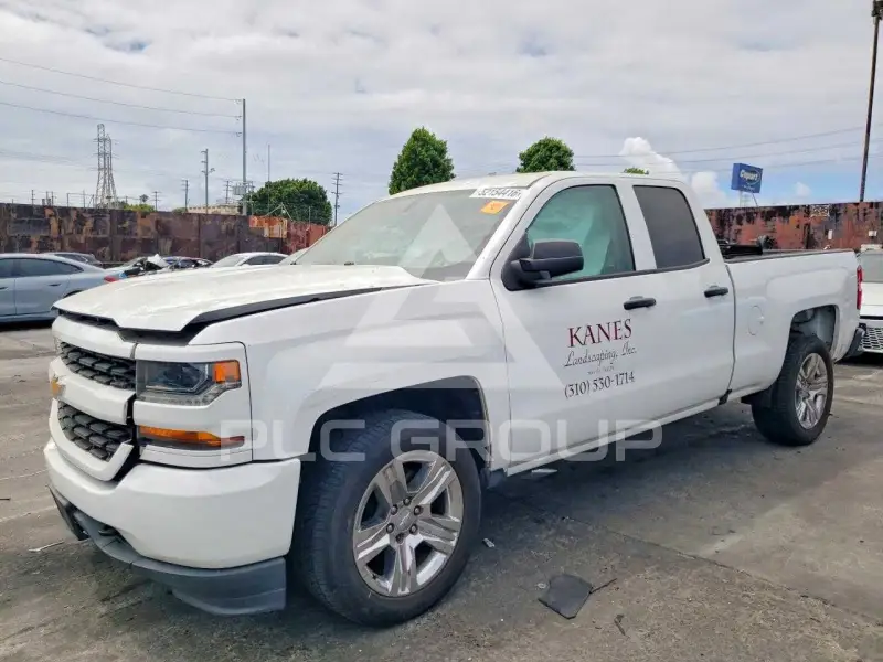 2017 Chevrolet Silverado фото