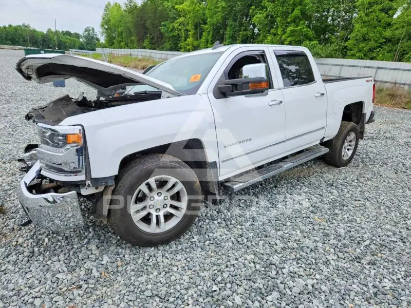 2017 Chevrolet Silverado фото