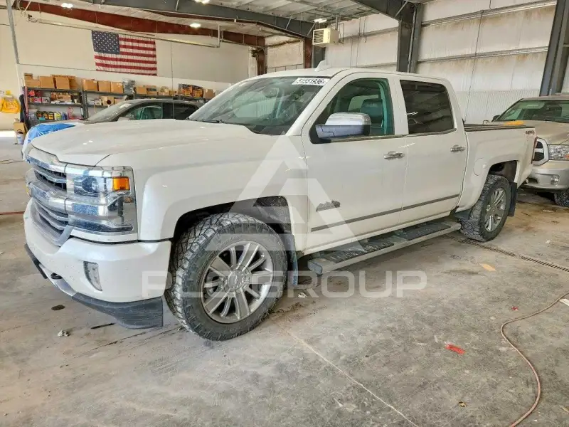 2017 Chevrolet Silverado фото
