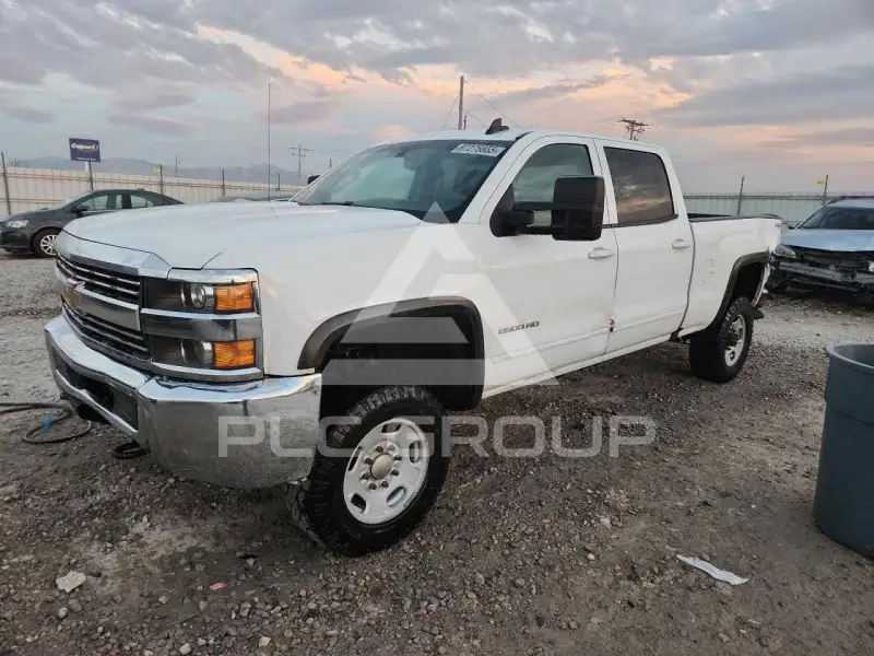 2017 Chevrolet Silverado photo
