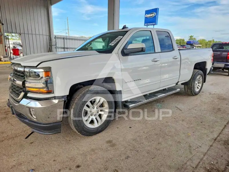2017 Chevrolet Silverado фото