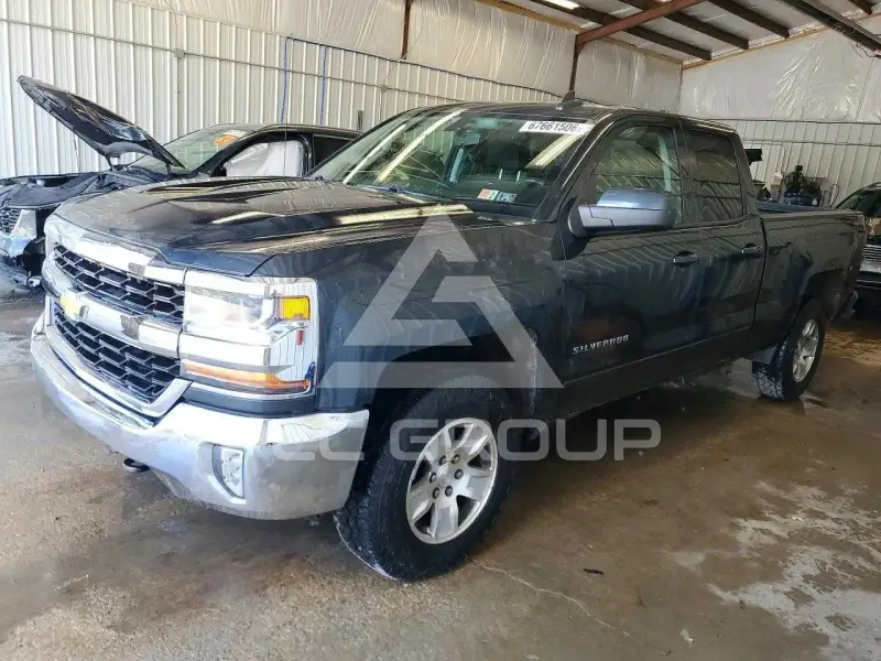 2017 Chevrolet Silverado фото