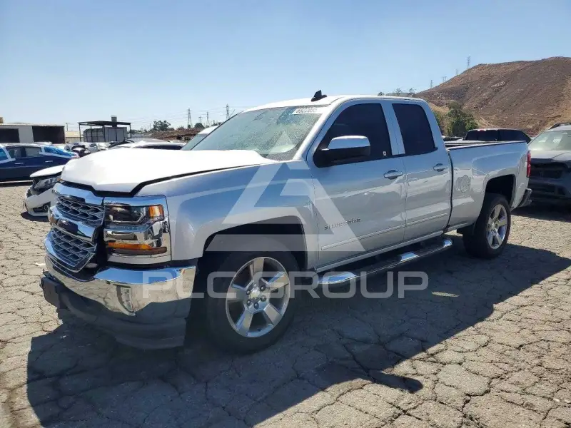 2017 Chevrolet Silverado фото