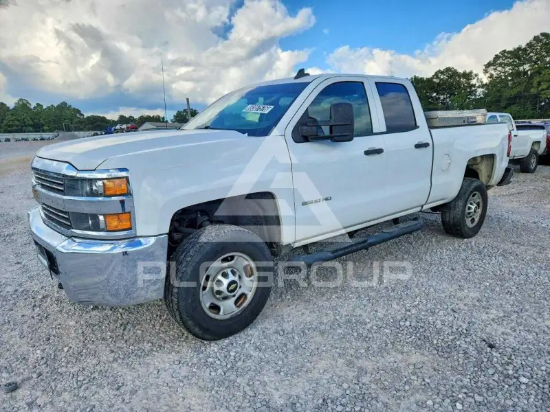 2017 Chevrolet Silverado фото