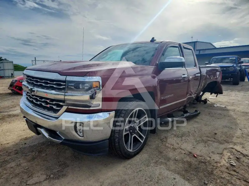 2017 Chevrolet Silverado photo