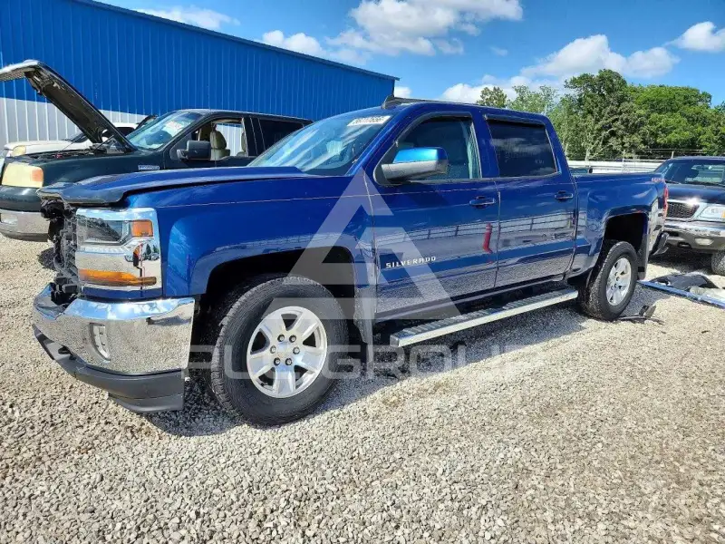 2017 Chevrolet Silverado photo