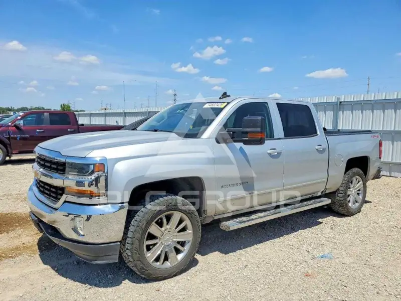 2017 Chevrolet Silverado фото