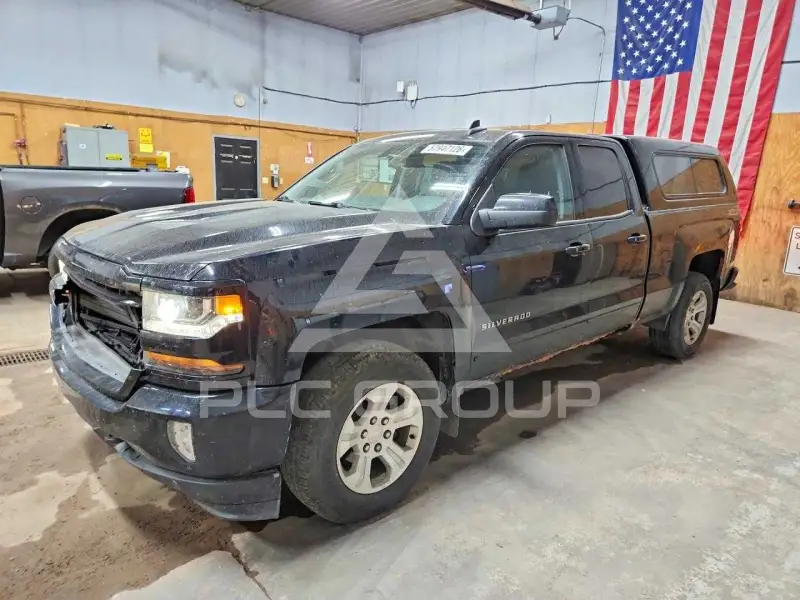 2017 Chevrolet Silverado photo