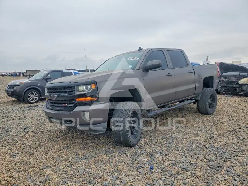 2017 Chevrolet Silverado фото