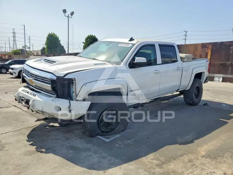 2017 Chevrolet Silverado photo