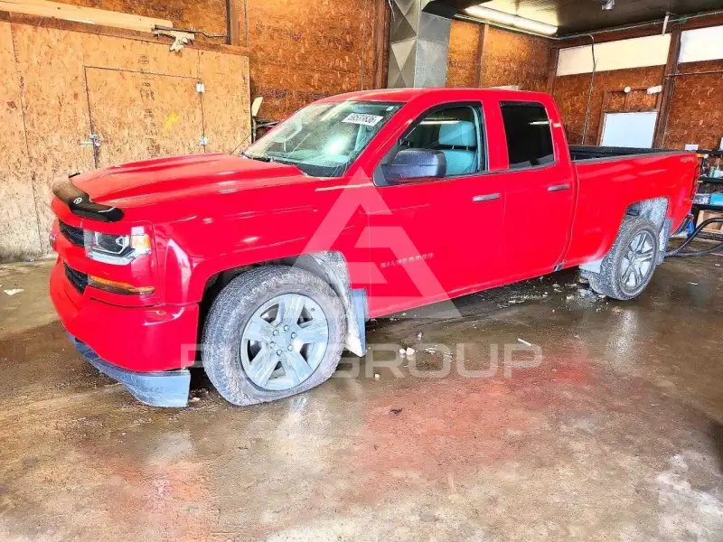 2017 Chevrolet Silverado photo