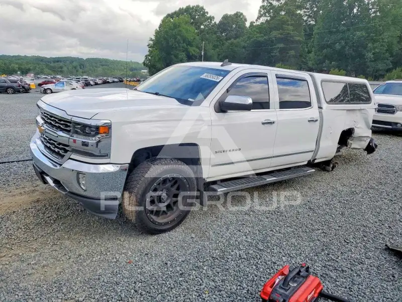 2017 Chevrolet Silverado фото
